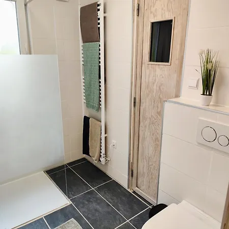 Komfort-ferienhaus - - Natur, Erholung, Wald U Berge #51a Prázdninový dům *